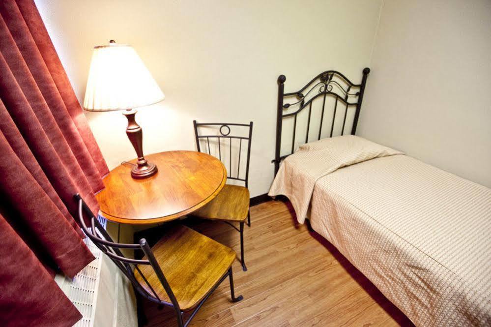 Residences Campus Notre-Dame-De-Foy Saint-Augustin-de-Desmaures Ngoại thất bức ảnh